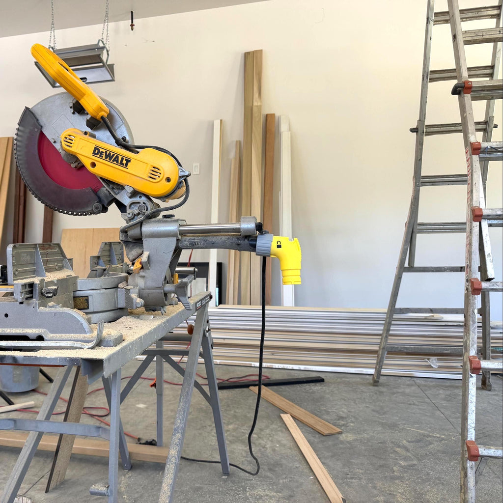 Adapter Sawdust Extraction Port DeWalt DWS780 miter saw → DeWalt DWV9000. Vacuum Compatible Version.