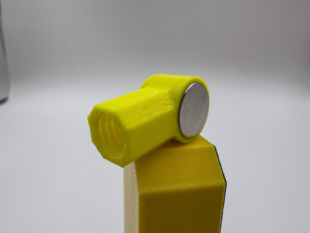 Magnetic Pencil Holder for Craftsmen - Keep Your Tools at Hand