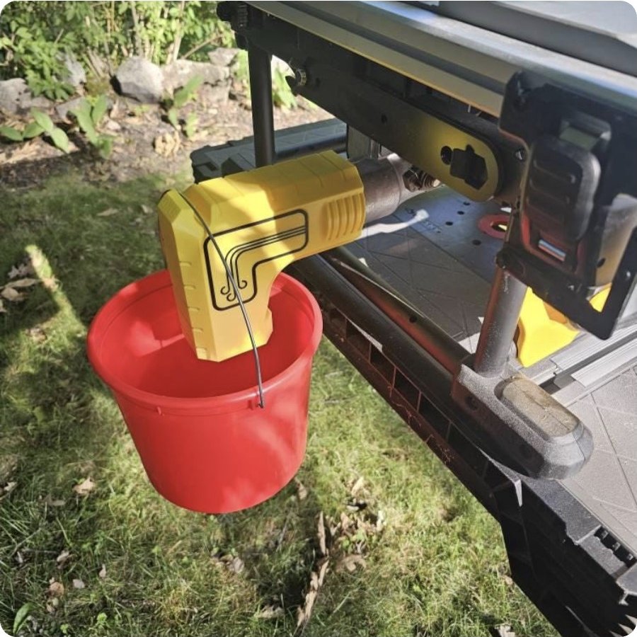 Customer photo of a sawdust adapter on a table saw